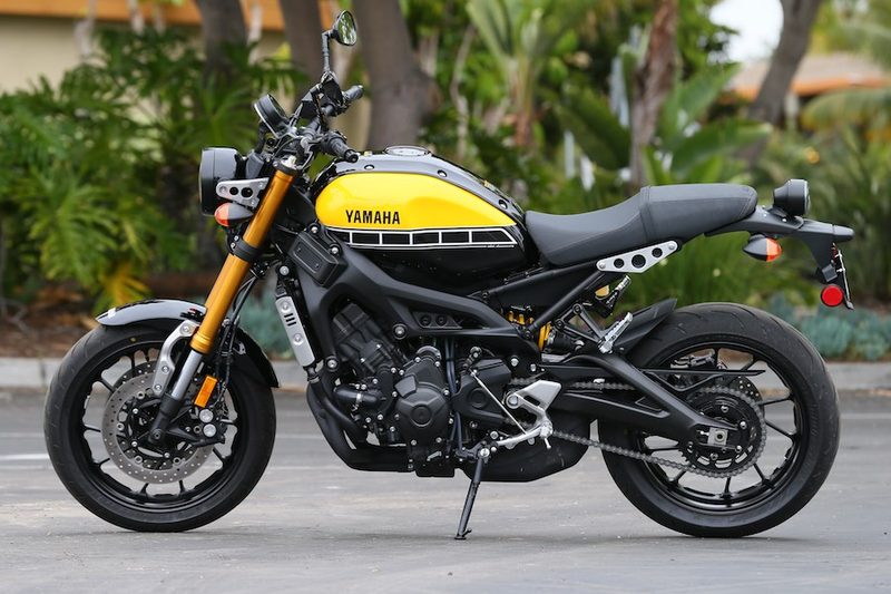 XSR900